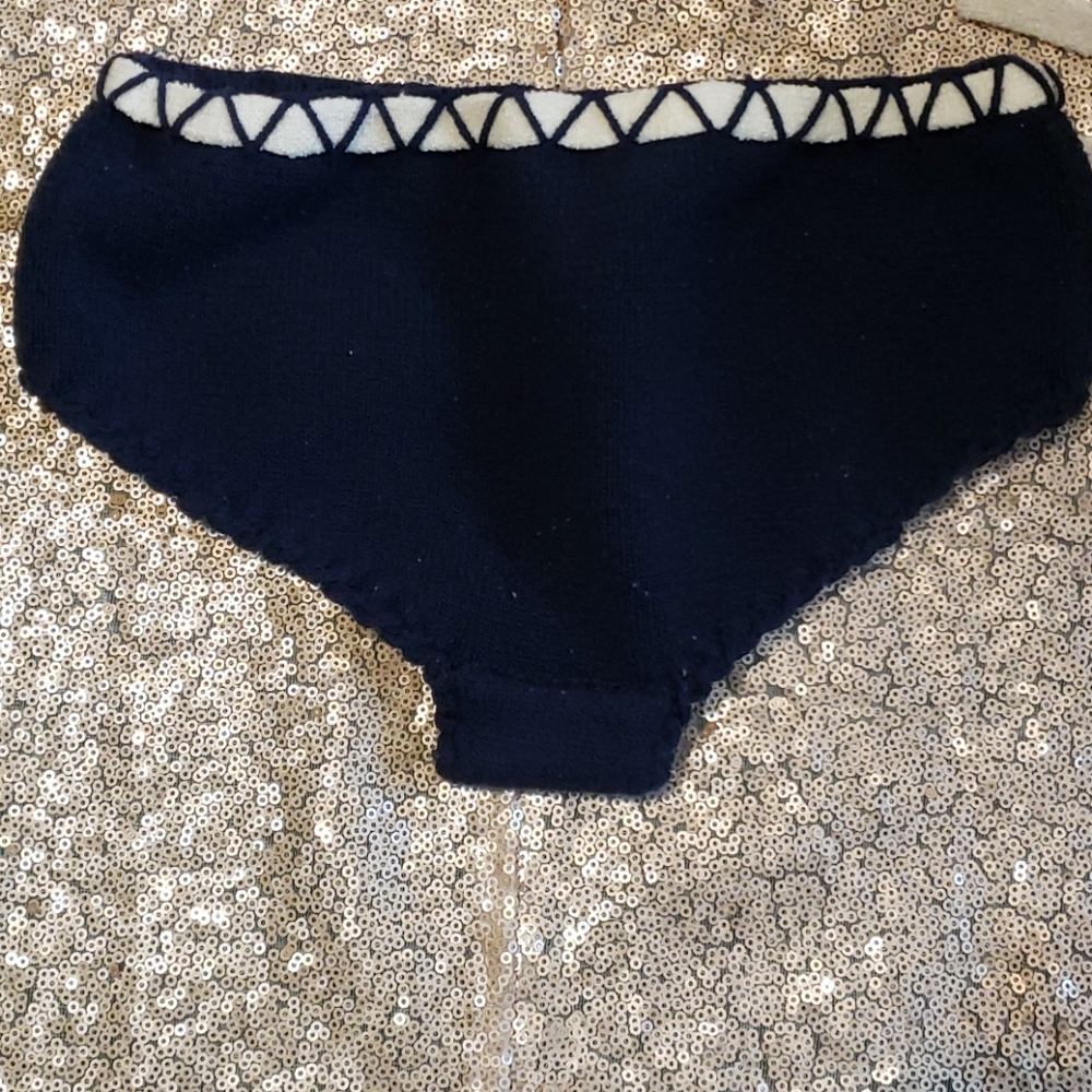 Knit bathing suit - Picture 2 of 3